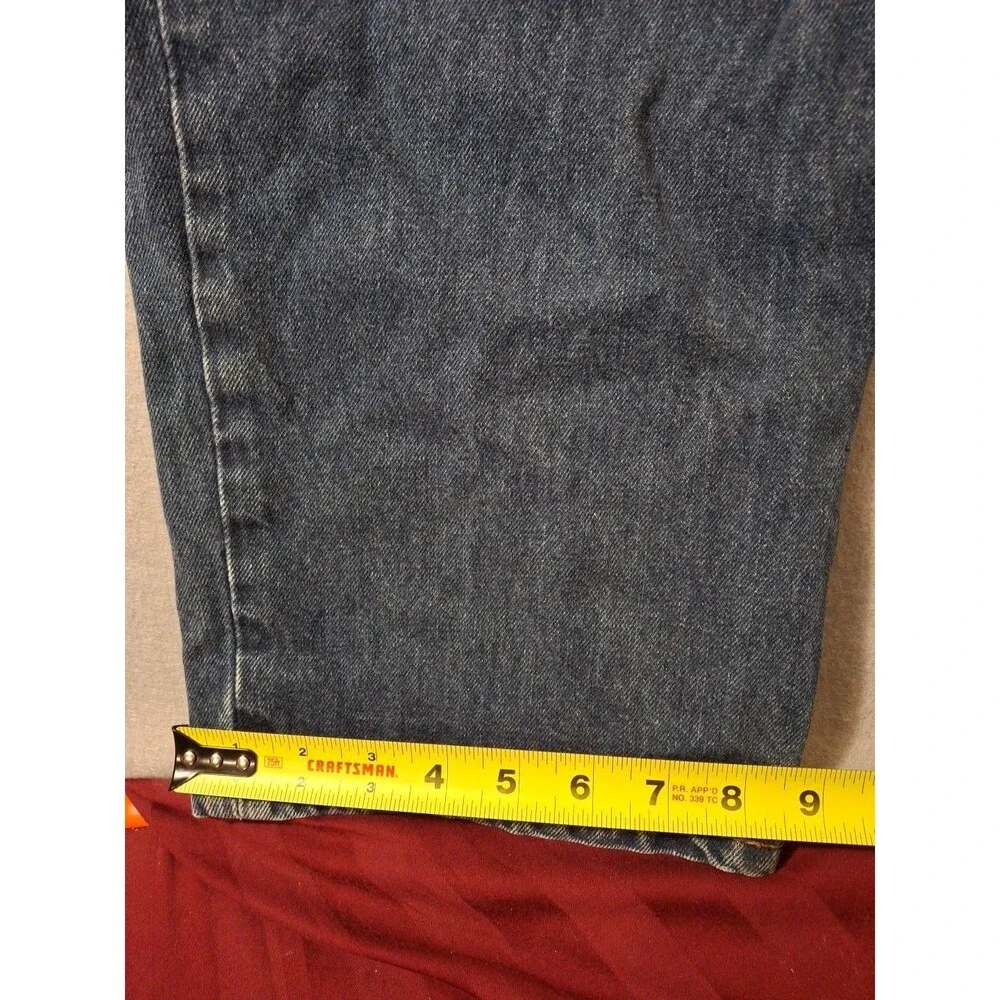 Levis 550 Jeans Mens 38/32 Medium Blue Denim Straight Fit Cowboy Work Outside